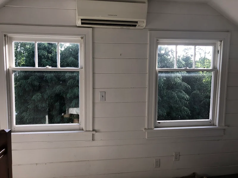 Single pane windows don't offer any efficiency